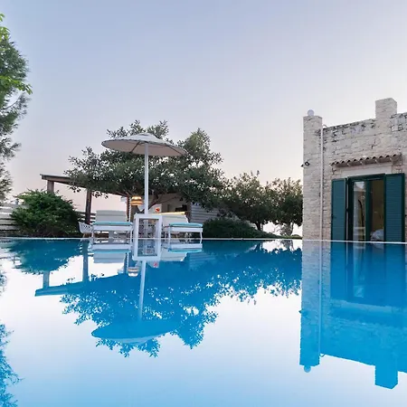 Villa Carob