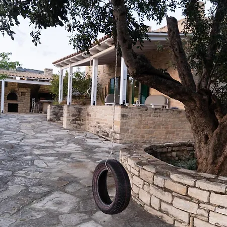 Carob * Moírai